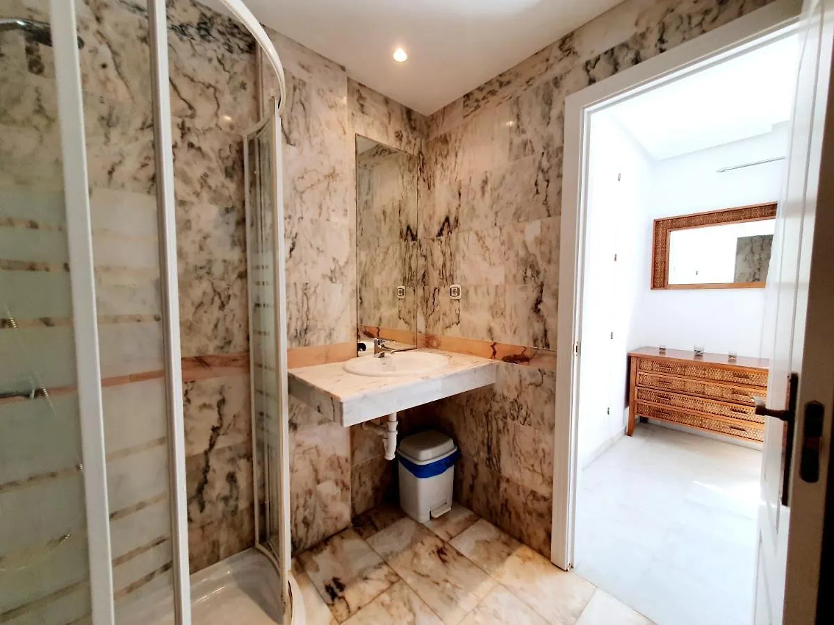 Апартаменты Lomas De Cabopino House Марбелья
